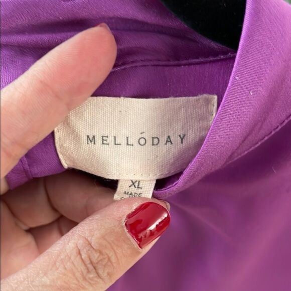 MELLODAY Purple Relaxed Blouse with Long Cuffed Sleeves - Picture 2 of 4